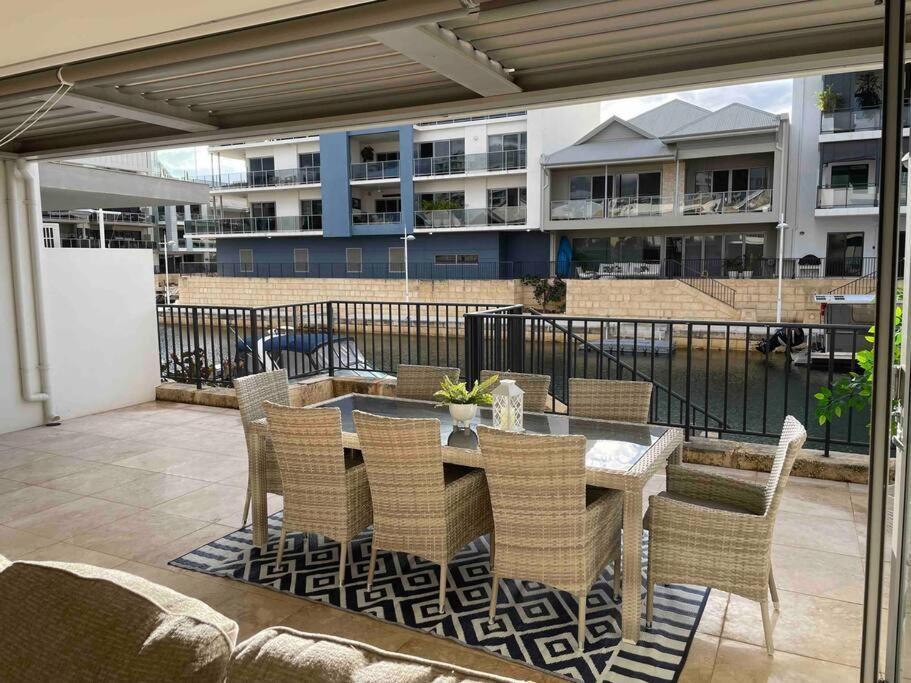 Canal Vista Mandurah Exterior photo